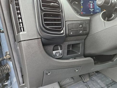 Used 2024 RAM ProMaster 3500 FWD image 20