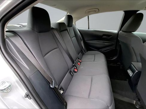 Used 2025 Toyota Corolla LE FWD image 26