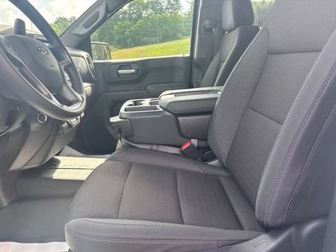 New 2026 Chevrolet Silverado 1500 Custom Trail Boss w/ LPO, Dark Essentials Package AWD/4WD image 14