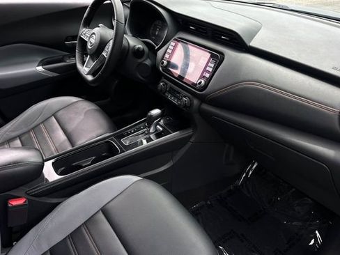 Used 2022 Nissan Kicks SR w/ Premium Package image 19