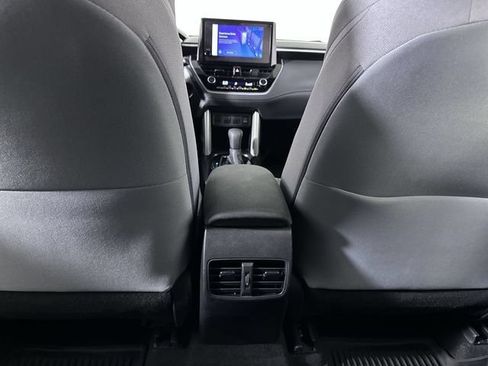 Used 2025 Toyota Corolla Cross AWD Hybrid image 22