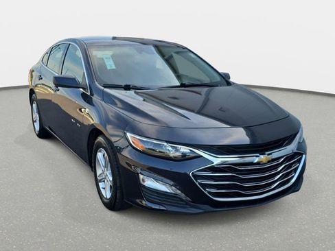 Used 2023 Chevrolet Malibu LT FWD image 3