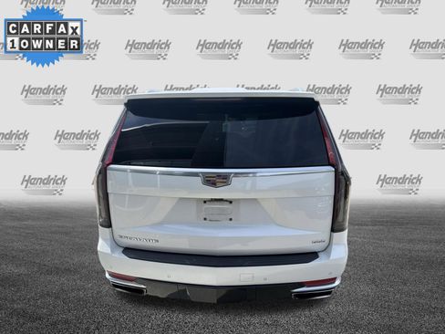 Used 2021 Cadillac Escalade Premium Luxury w/ Driver Assist Tech Package AWD/4WD image 9