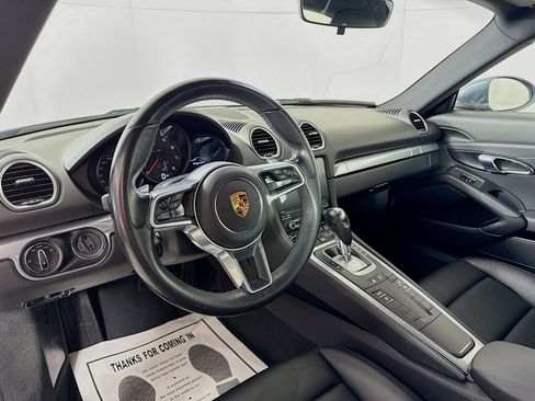 Certified 2018 Porsche 718 Cayman image 4