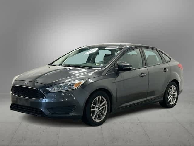 Used 2017 Ford Focus SE FWD image 1