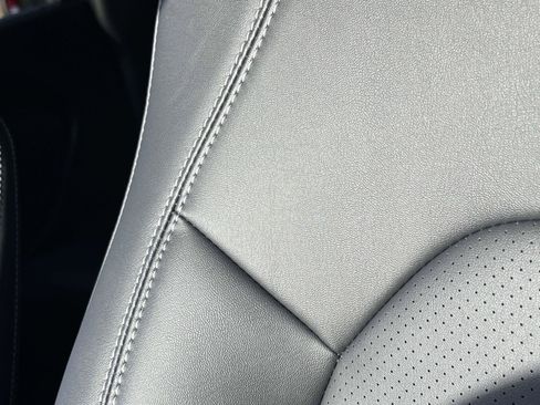 New 2026 Chrysler Pacifica Select FWD image 7