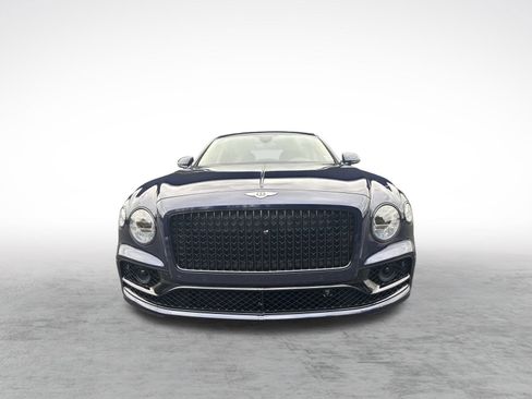 Used 2024 Bentley Flying Spur V8 image 7
