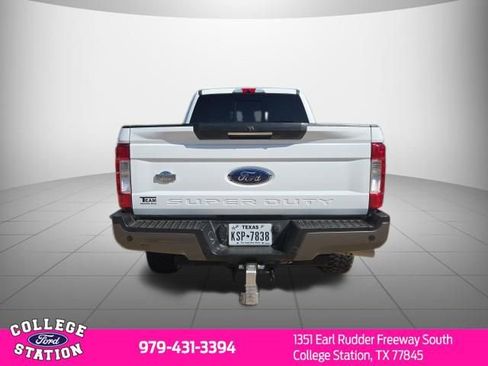 Used 2019 Ford F250 King Ranch w/ FX4 Off-Road Package AWD/4WD image 5