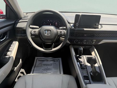 Certified 2025 Honda Accord LX image 21