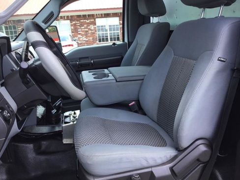 Used 2013 Ford F550 2WD Regular Cab Super Duty w/ PWR Equipment Group image 26