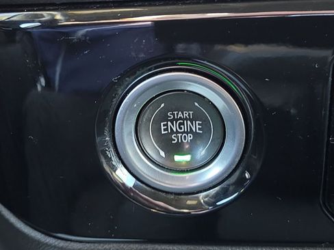 Certified 2022 Chevrolet Silverado 1500 LT image 23