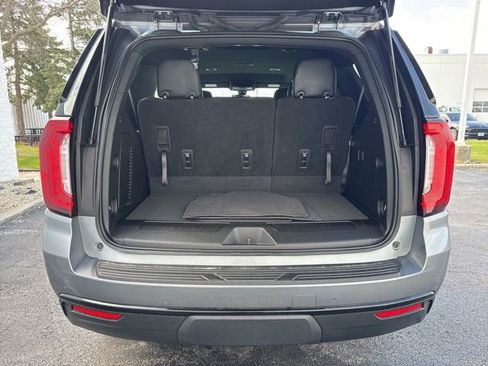 Used 2022 GMC Yukon SLE w/ Gmc Pro Safety Plus Package image 7