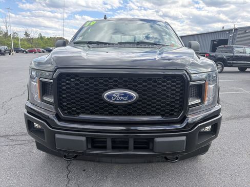 Used 2019 Ford F150 XLT w/ Equipment Group 302A Luxury AWD/4WD image 9