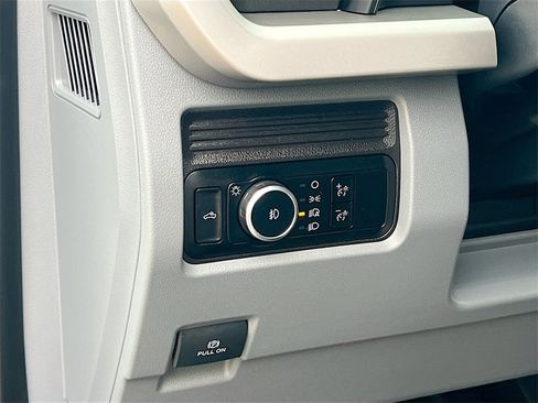 Used 2024 Ford F250 XLT image 10