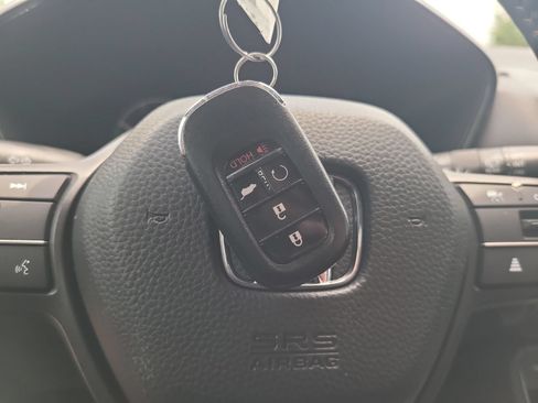 Used 2025 Honda CR-V Sport-L image 33
