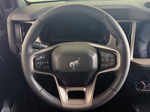 New 2025 Ford Bronco Outer Banks image 10