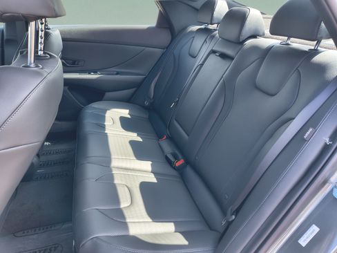 New 2026 Hyundai Elantra SEL Sport FWD image 16