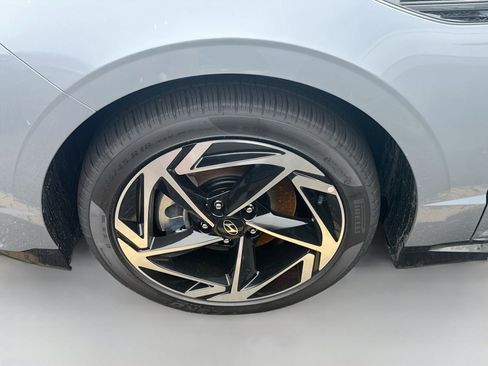 New 2026 Hyundai Sonata SEL FWD image 23