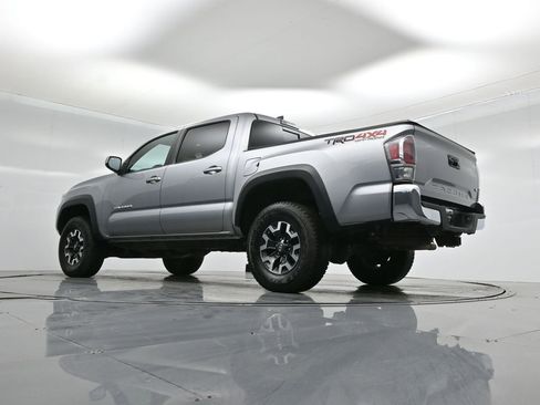 Used 2020 Toyota Tacoma TRD Off-Road image 47