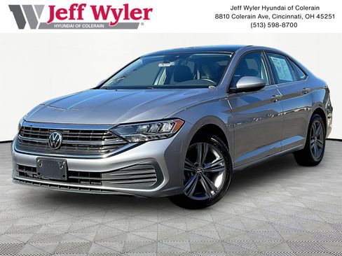 Used 2024 Volkswagen Jetta SE FWD image 1