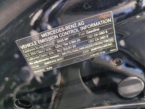 Used 2025 Mercedes-Benz C 300 Sedan image 26