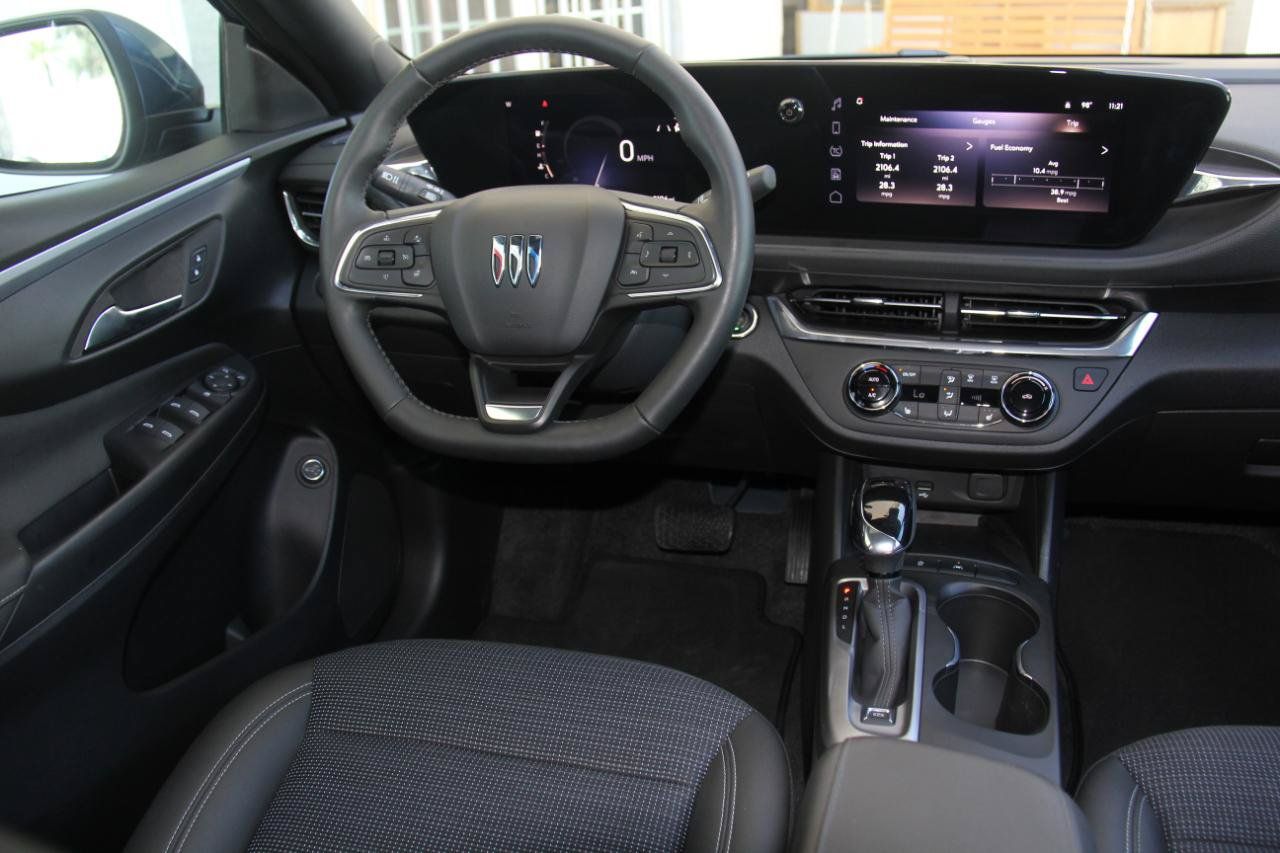 Used 2026 Buick Envista Preferred w/ Convenience I Package FWD image 9