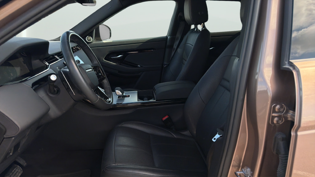 Used 2024 Land Rover Range Rover Evoque S AWD/4WD image 17