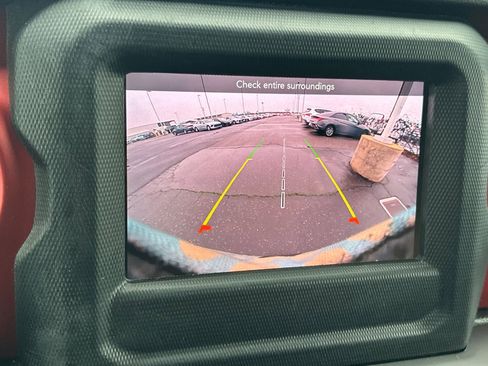 Used 2021 Jeep Wrangler Unlimited Rubicon image 26