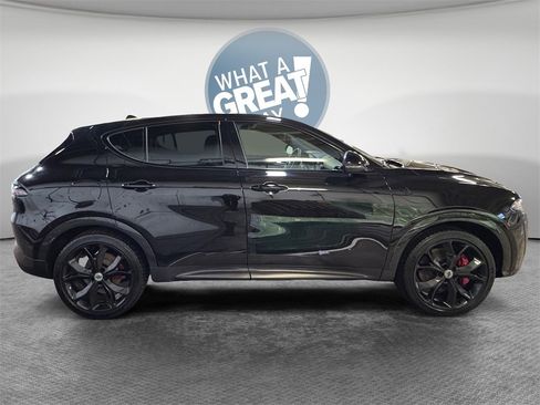 Used 2024 Dodge Hornet R/T Plus image 2