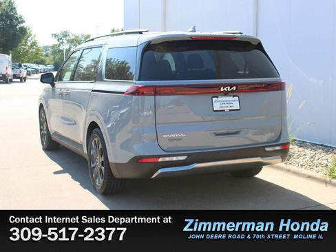 Used 2024 Kia Carnival SX FWD image 26