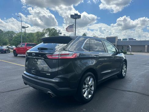Used 2020 Ford Edge Titanium w/ Equipment Group 301A AWD/4WD image 4