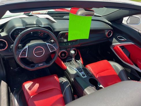 Used 2016 Chevrolet Camaro SS image 8