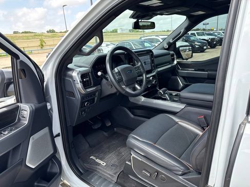 Used 2024 Ford F150 Lariat w/ Equipment Group 502A High AWD/4WD image 20