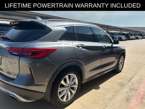 Certified 2019 INFINITI QX50 Essential w/ Premium Heat Package AWD/4WD image 7