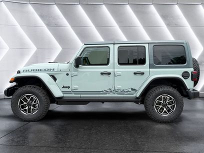 New 2026 Jeep Wrangler Unlimited Rubicon w/ Rockslide Package