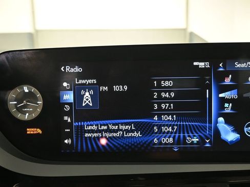 Used 2022 Lexus ES 350 w/ ES 350 Ultra Luxury Package FWD image 24