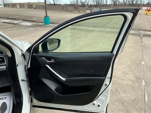 Used 2016 MAZDA CX-5 Touring image 26