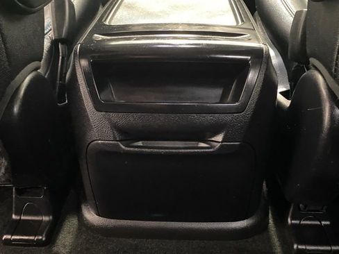 Used 2015 Toyota Sienna SE image 25