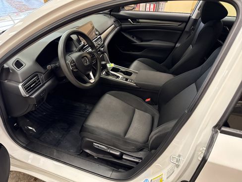Used 2021 Honda Accord LX image 5