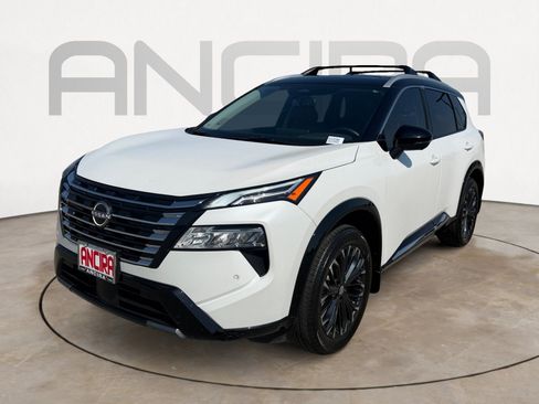 Used 2025 Nissan Rogue Platinum w/ Platinum Premium Package AWD/4WD image 6
