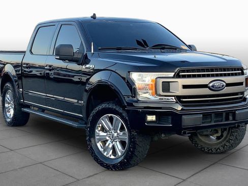 Used 2019 Ford F150 XLT w/ Equipment Group 302A Luxury AWD/4WD image 3