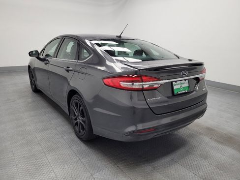 Used 2018 Ford Fusion SE w/ Equipment Group 201A image 5