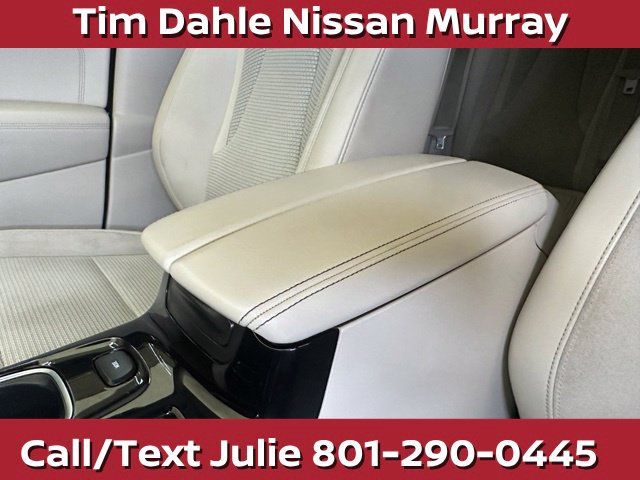 Used 2021 Buick Envision Preferred AWD/4WD image 31