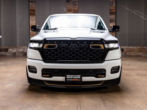 Used 2026 RAM 1500 Big Horn AWD/4WD image 2