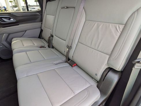 Used 2021 Chevrolet Tahoe LT w/ LT Signature Package image 29