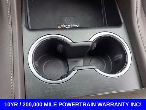 Used 2024 Chevrolet Tahoe LT RWD image 27