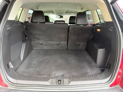 Used 2015 Ford Escape Titanium FWD image 18