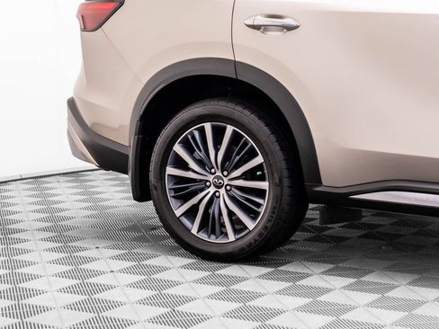 Certified 2023 INFINITI QX60 Sensory w/ Vision Package AWD/4WD image 39