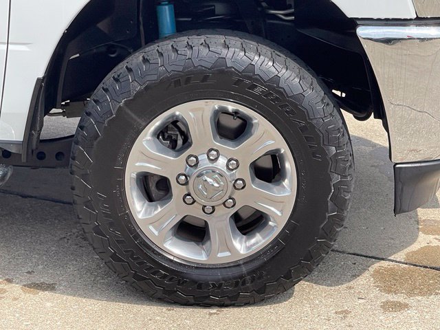 Used 2024 RAM 2500 Big Horn w/ Off Road Package AWD/4WD image 10