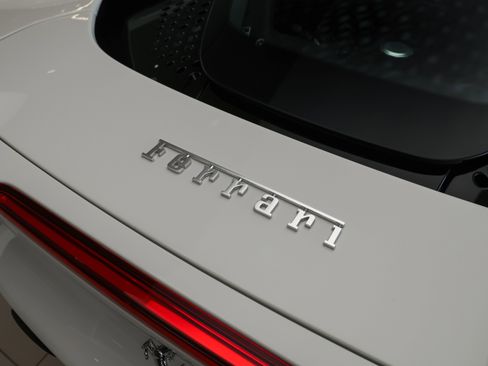 Used 2023 Ferrari SF90 Stradale image 12